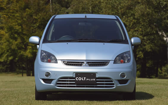 COLT PLUS MITSUBISHI 5