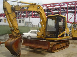 Excavator CATERPILLAR